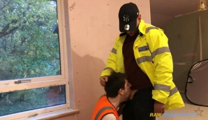 Slacking Builder Gets Fucking From Big Cock Boss RawRoadNation.com [HD 720p]