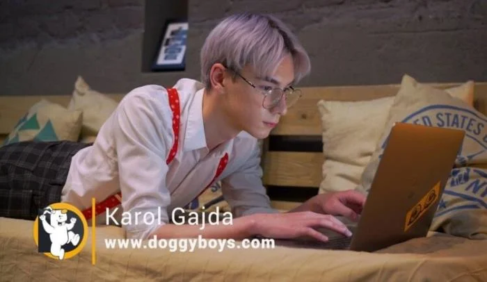 Boy Butt Play With Karol DoggyBoys.com [FullHD 1080p]