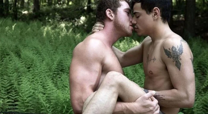 Connor Maguire fucks Levi Karter - Connor Maguire, Levi Karter [HD 720p] Cumshots, Twink