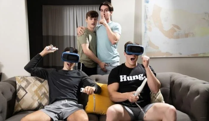 Sneaky Game Night Fuck [FullHD 1080p]
